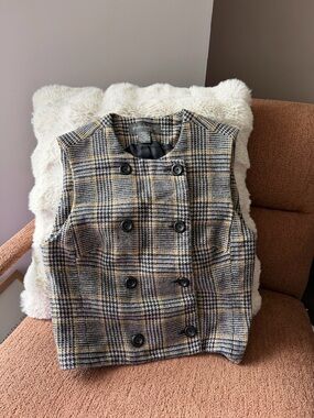 Plaid Tweed Vest in Beige & Black
